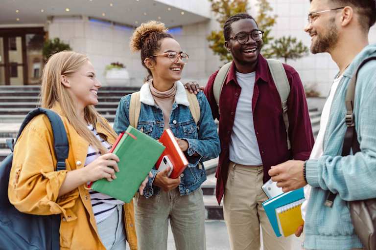 Top Online Christian Colleges for Social Work of 2025