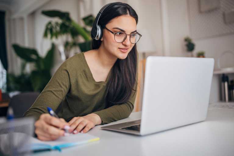 Top Online Degrees in Social Work 2026